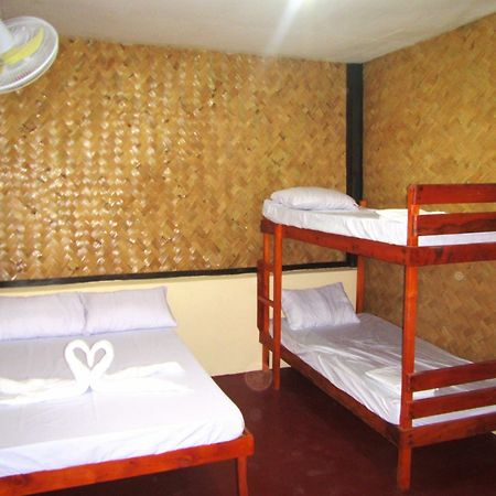 Coron Guapos Guesthouse Esterno foto