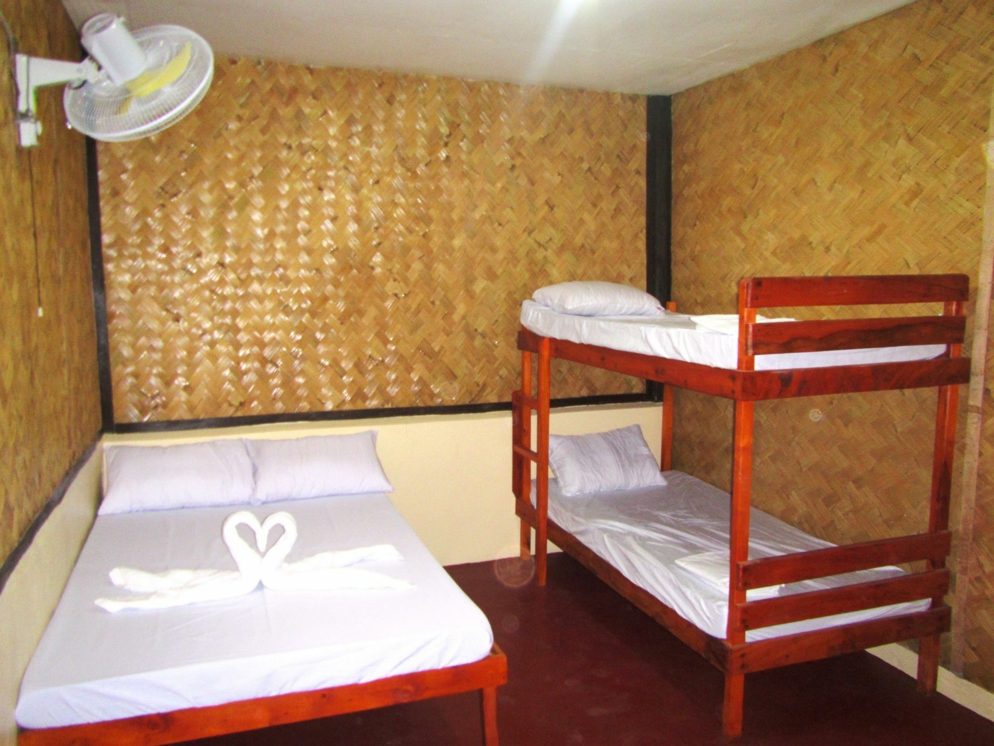 Coron Guapos Guesthouse Esterno foto